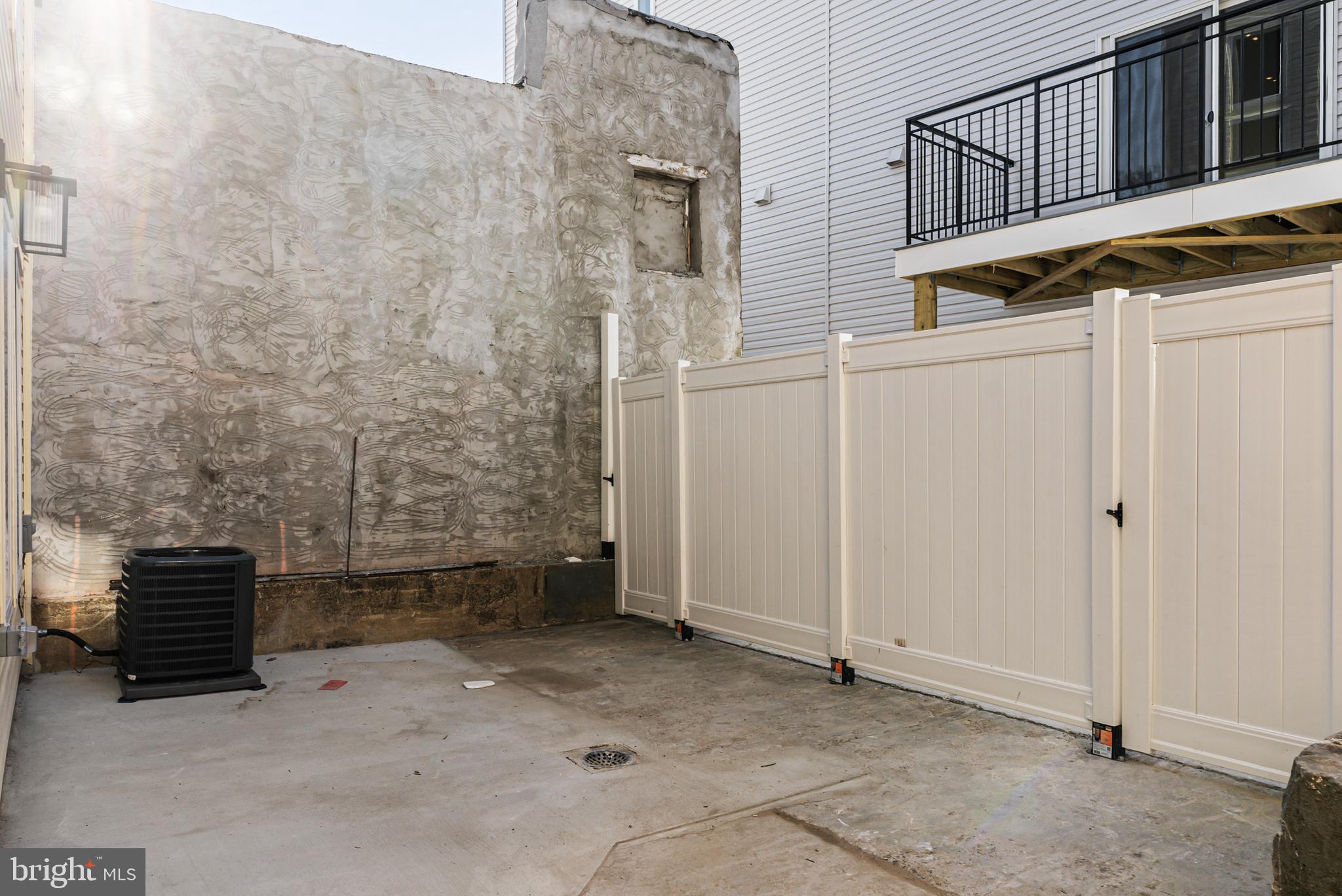 PENNSPORT - Residential Lease