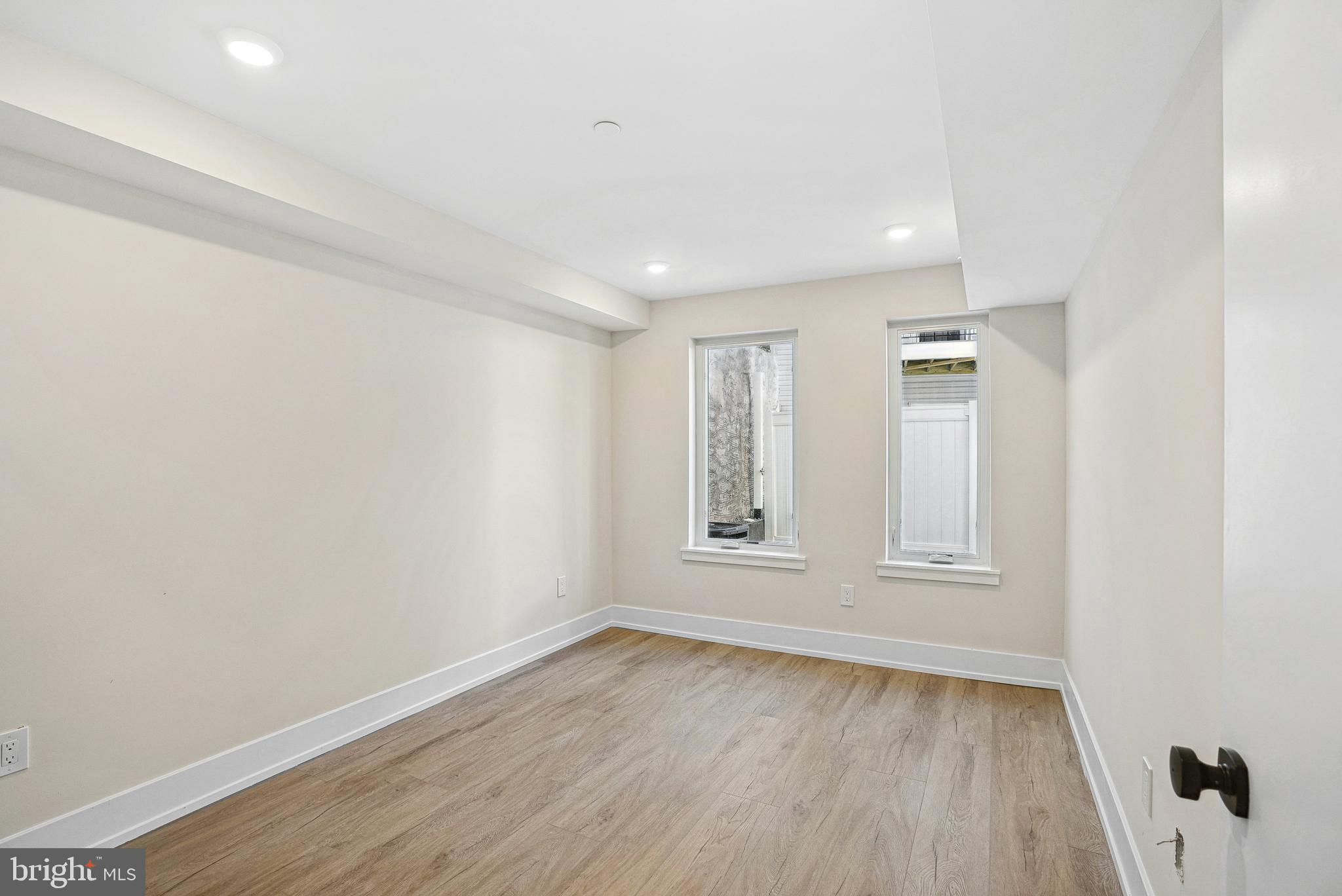 PENNSPORT - Residential Lease