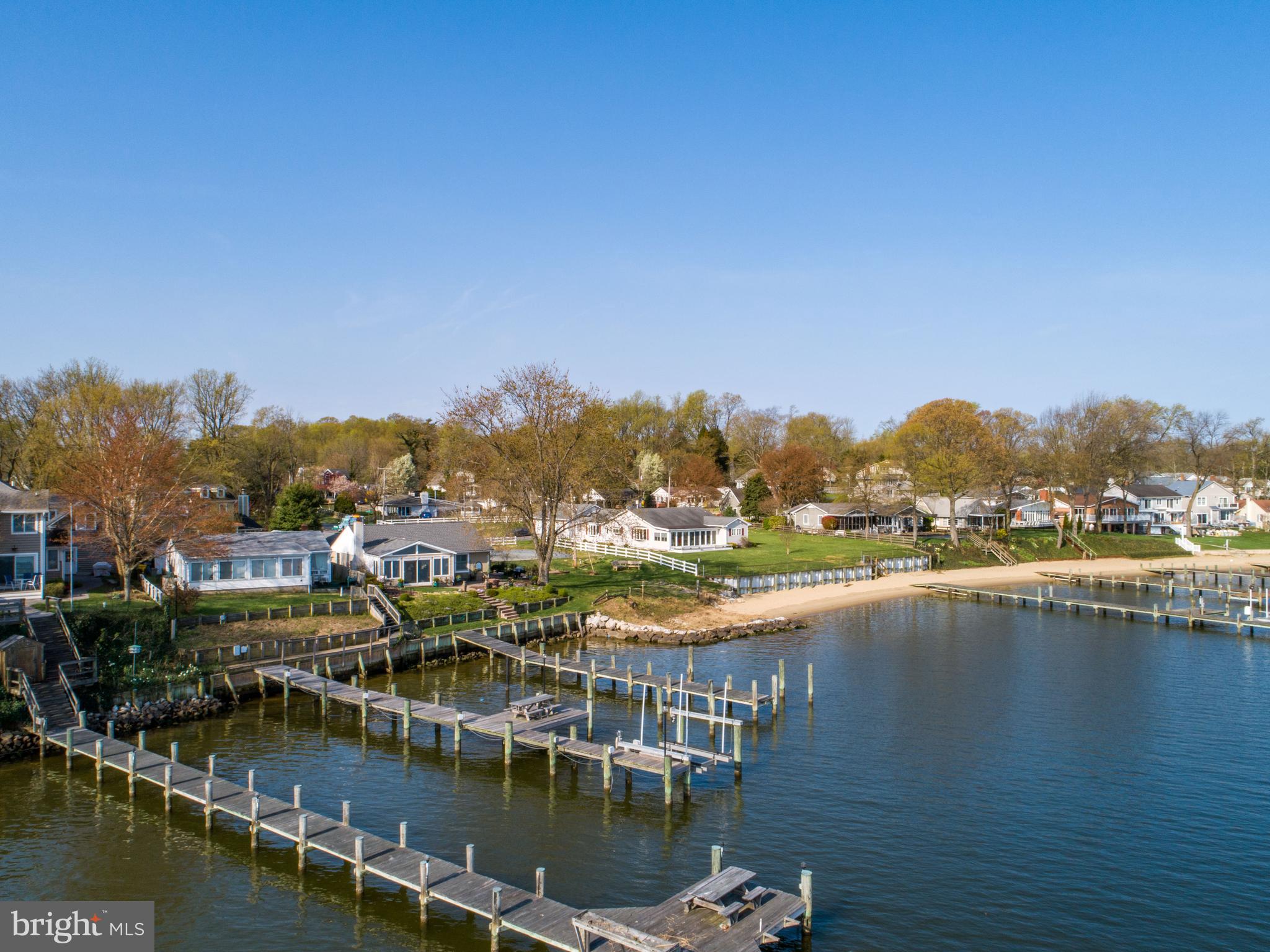 LOCH HAVEN - Residential