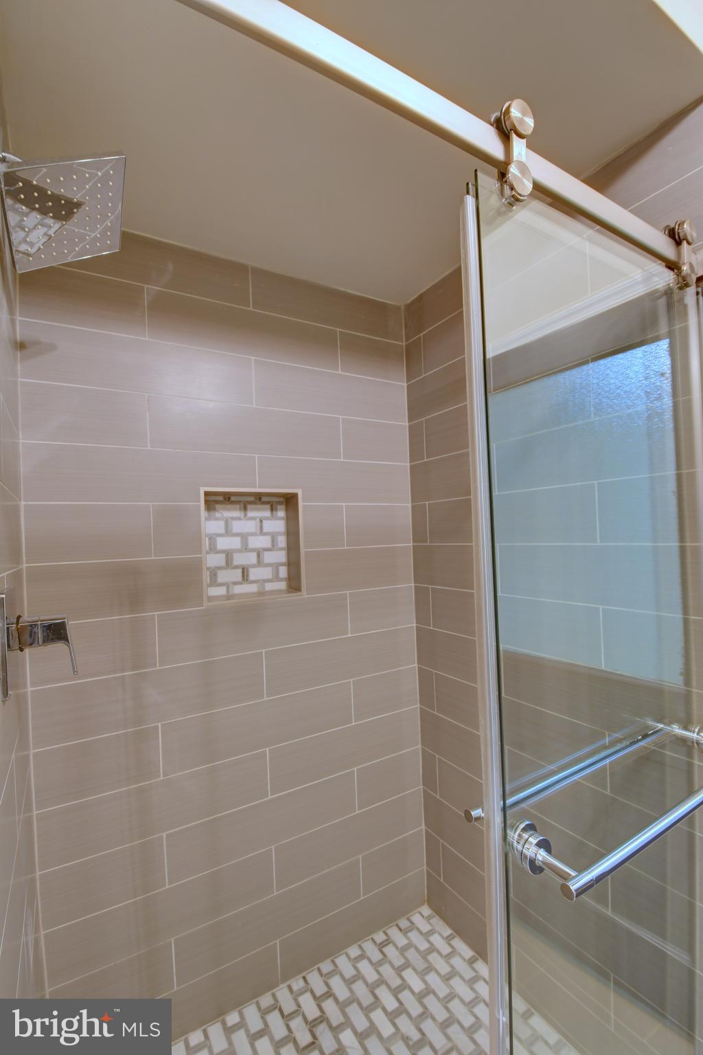 THE CROSSINGS - Residential Lease