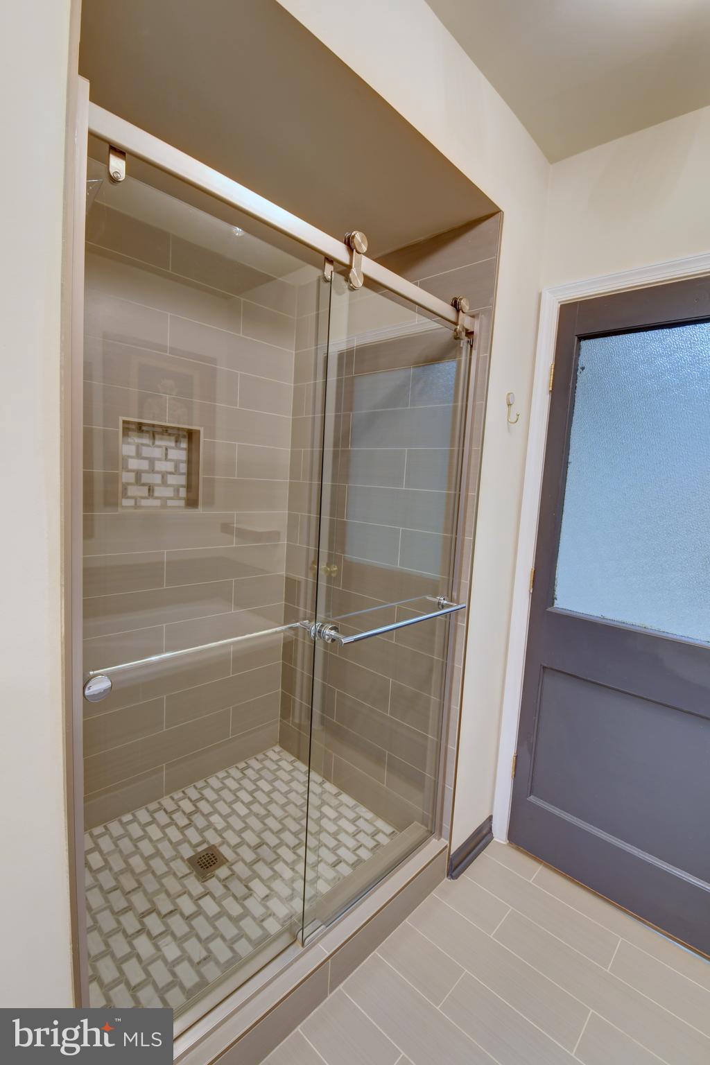 THE CROSSINGS - Residential Lease