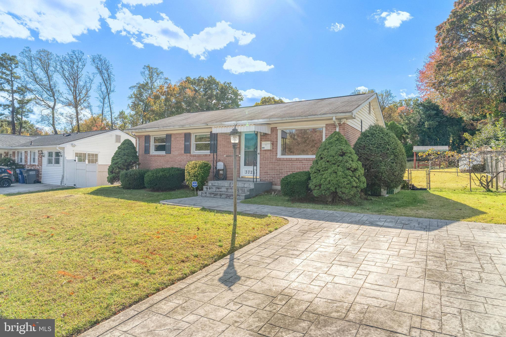 ASHDALE-BIRCHDALE - Residential