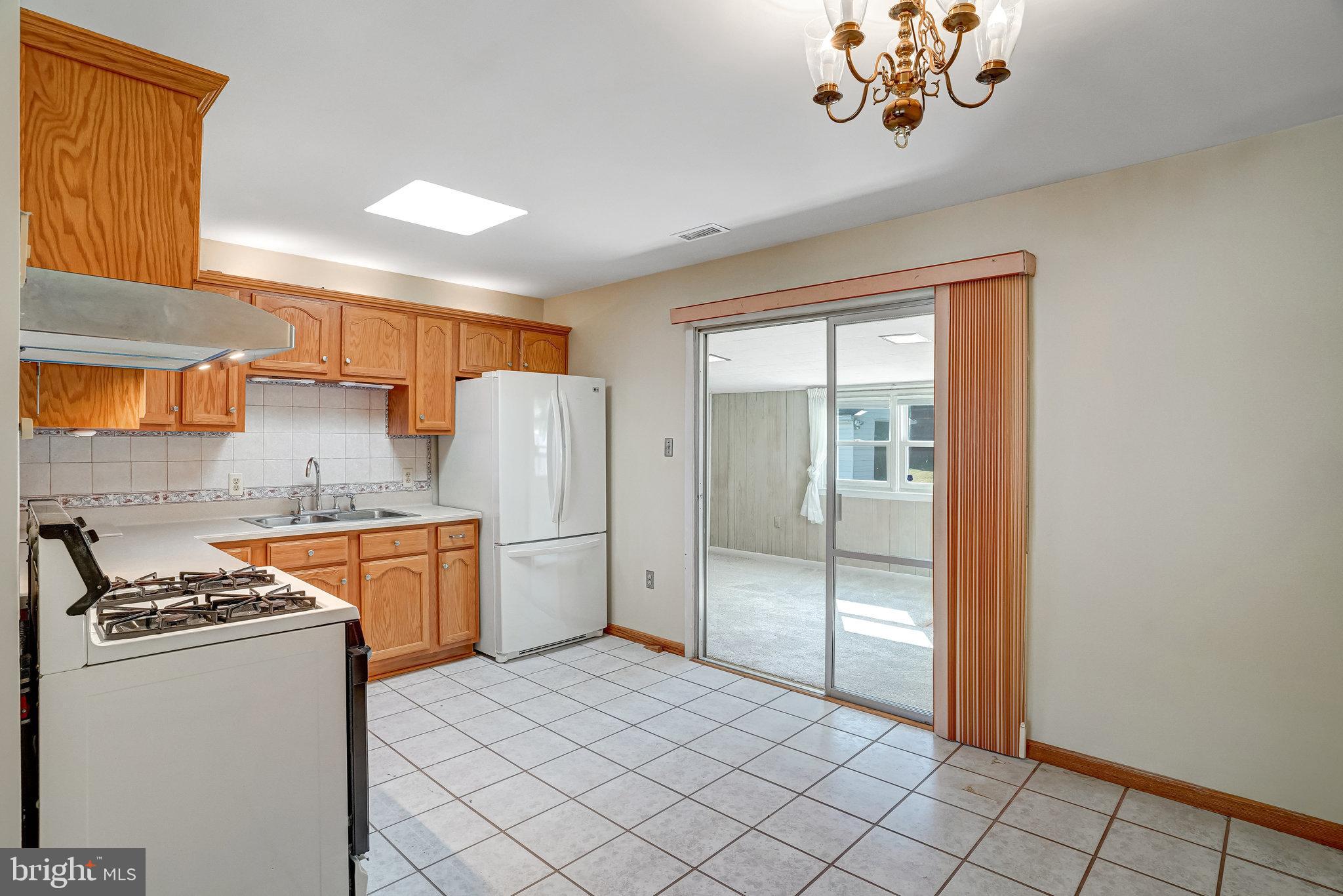 ASHDALE-BIRCHDALE - Residential