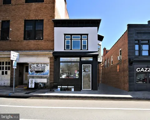 20 S Hanover Street Unit 2B, Pottstown, PA MLS: PAMC2134362