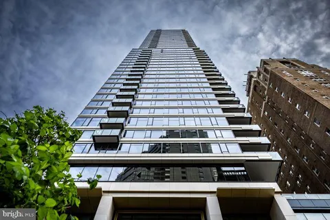 1911 Walnut Unit 3004, Philadelphia, PA MLS: PAPH2203938