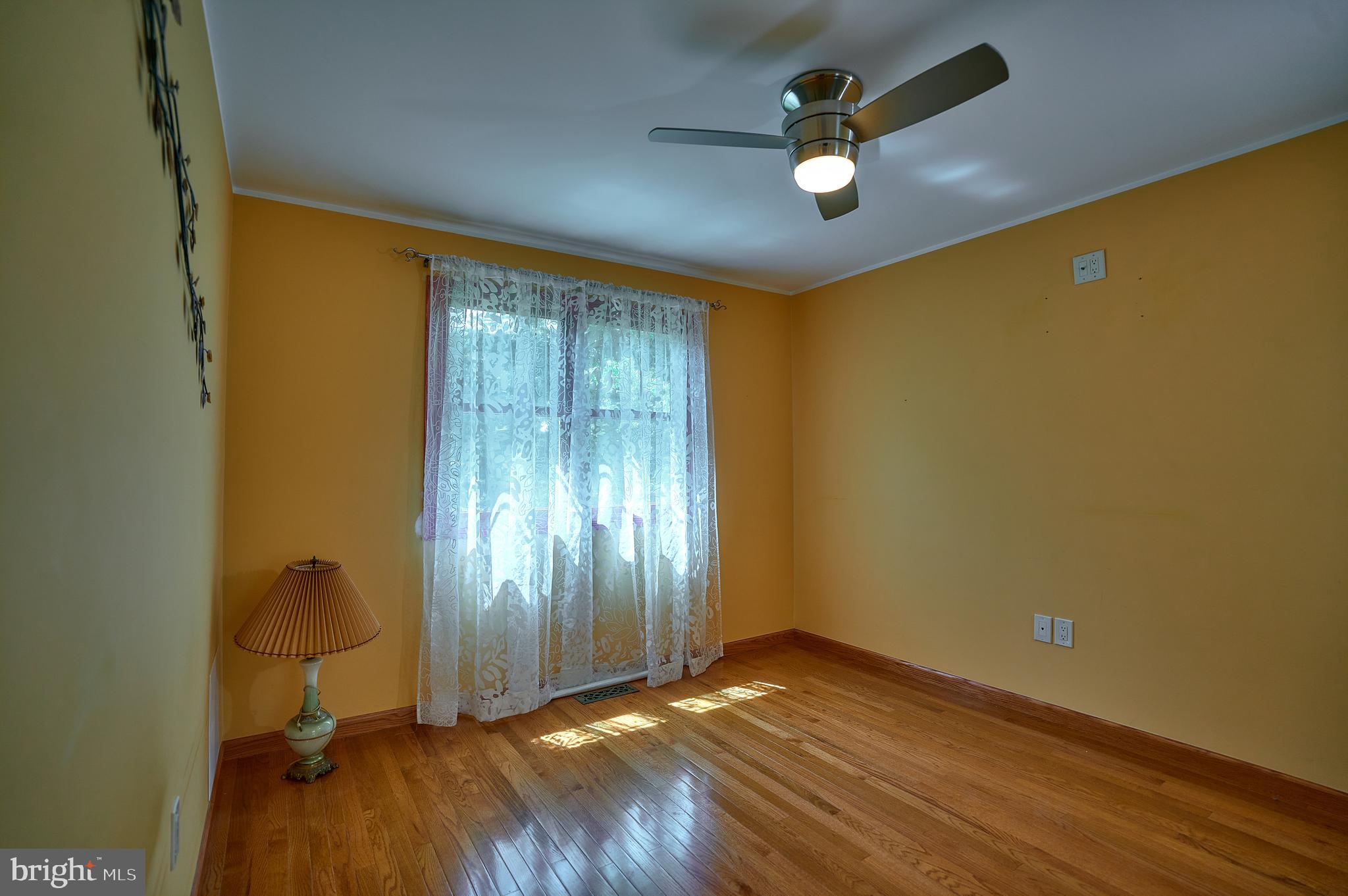 LONGFIELD WOODS - Residential