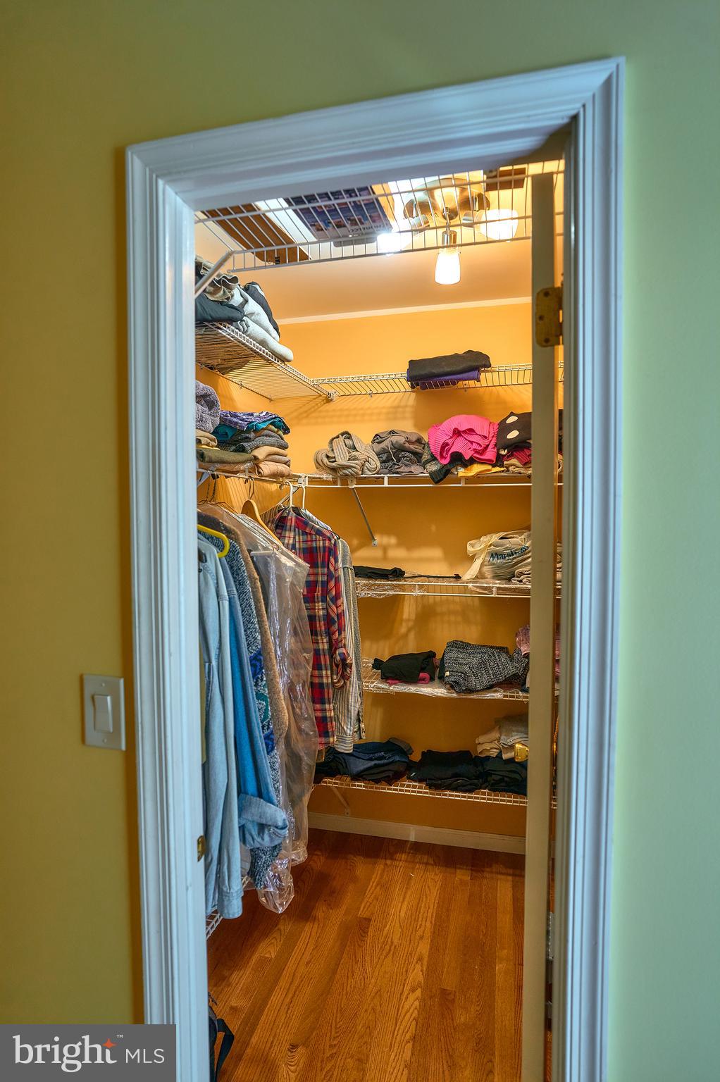 LONGFIELD WOODS - Residential