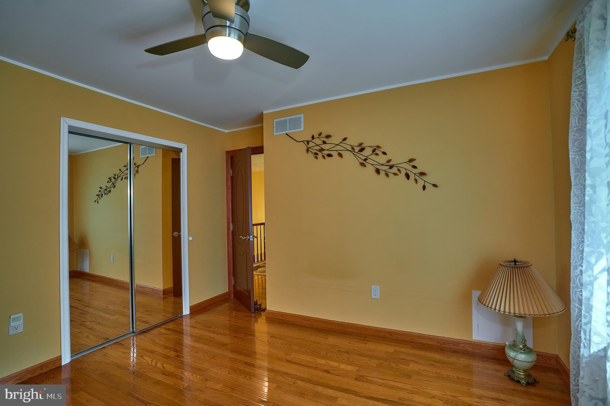 LONGFIELD WOODS - Residential