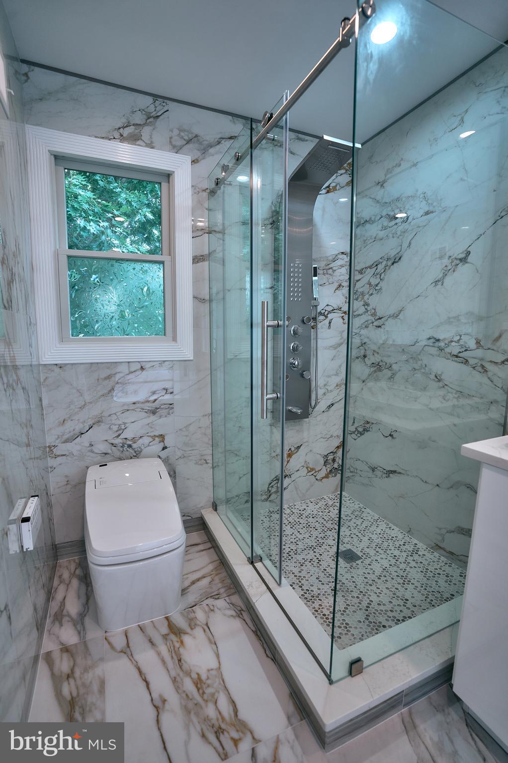 LONGFIELD WOODS - Residential