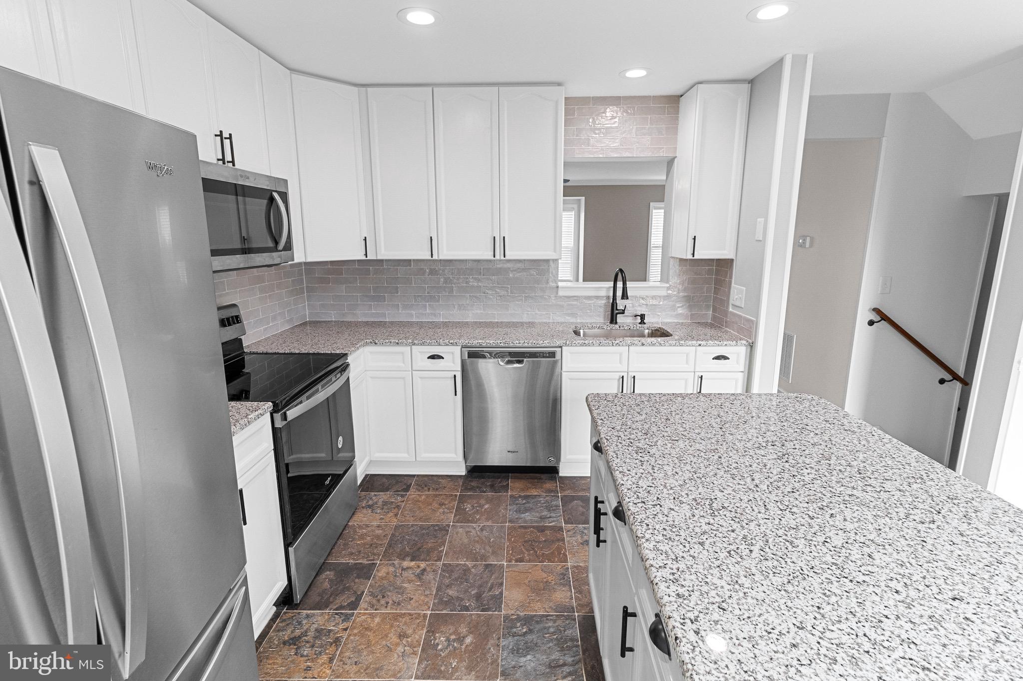 PRENTISS POINT - Residential