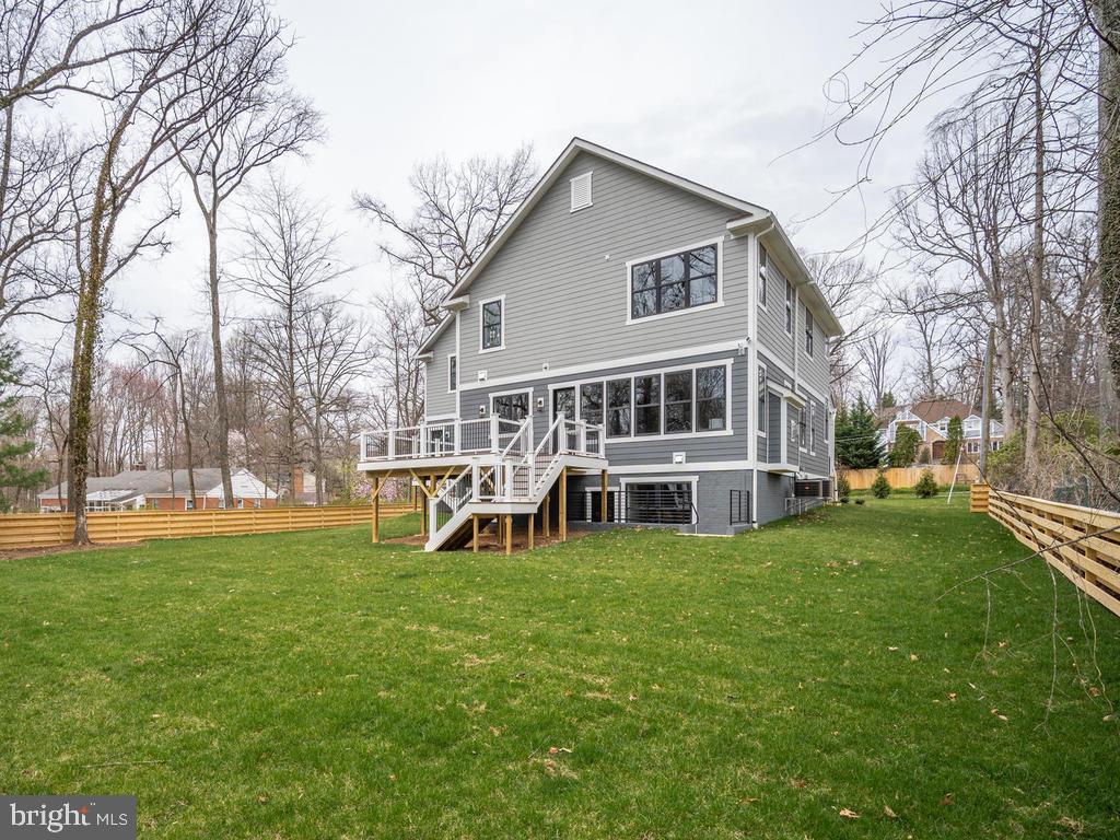 DUNN LORING GARDENS - Residential