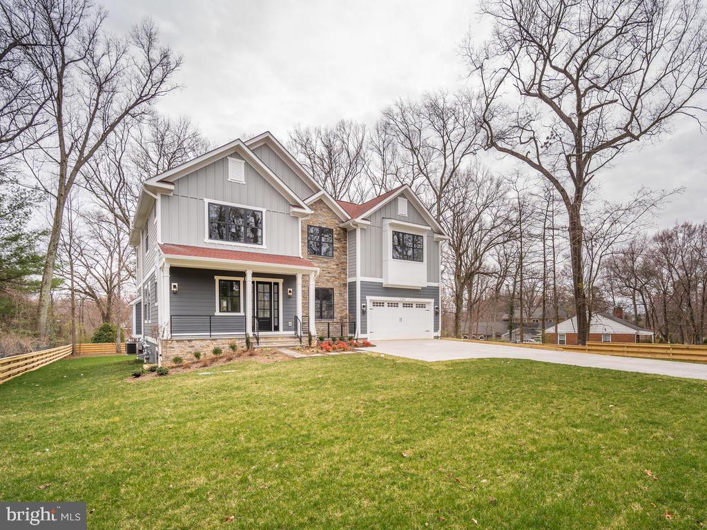 DUNN LORING GARDENS - Residential