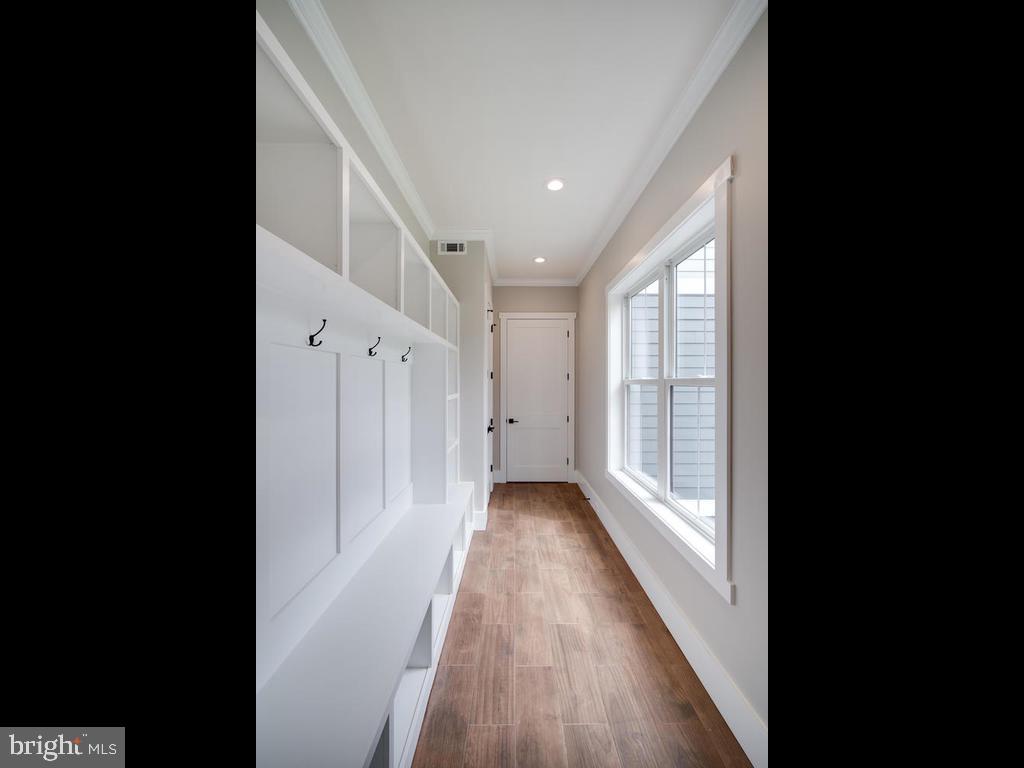 DUNN LORING GARDENS - Residential