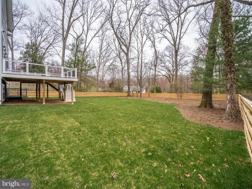 DUNN LORING GARDENS - Residential