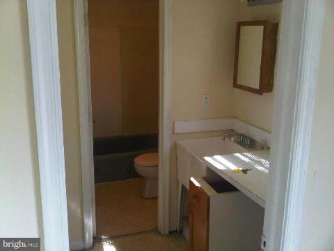 NONE AVAILABLE - Commercial Lease