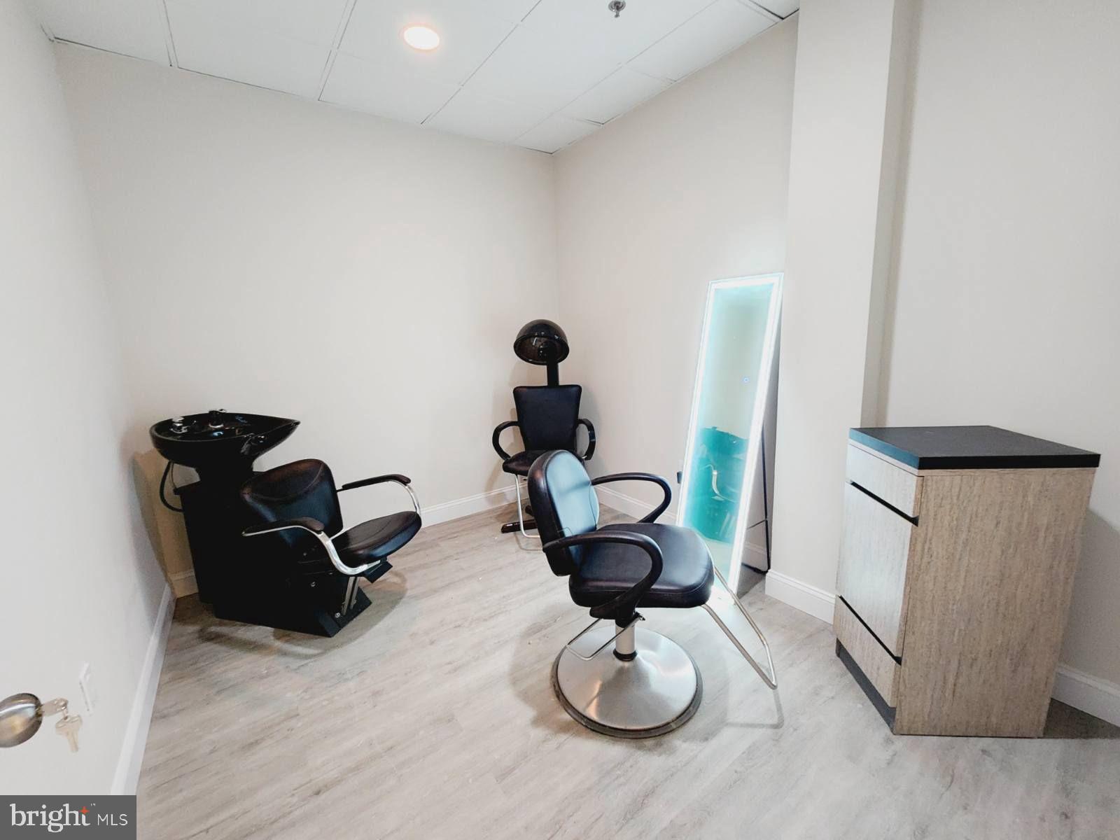 400 RENFRO DRIVE 102