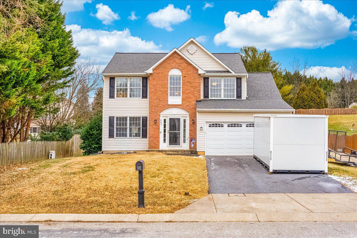 885 EDEN FARM CIRCLE