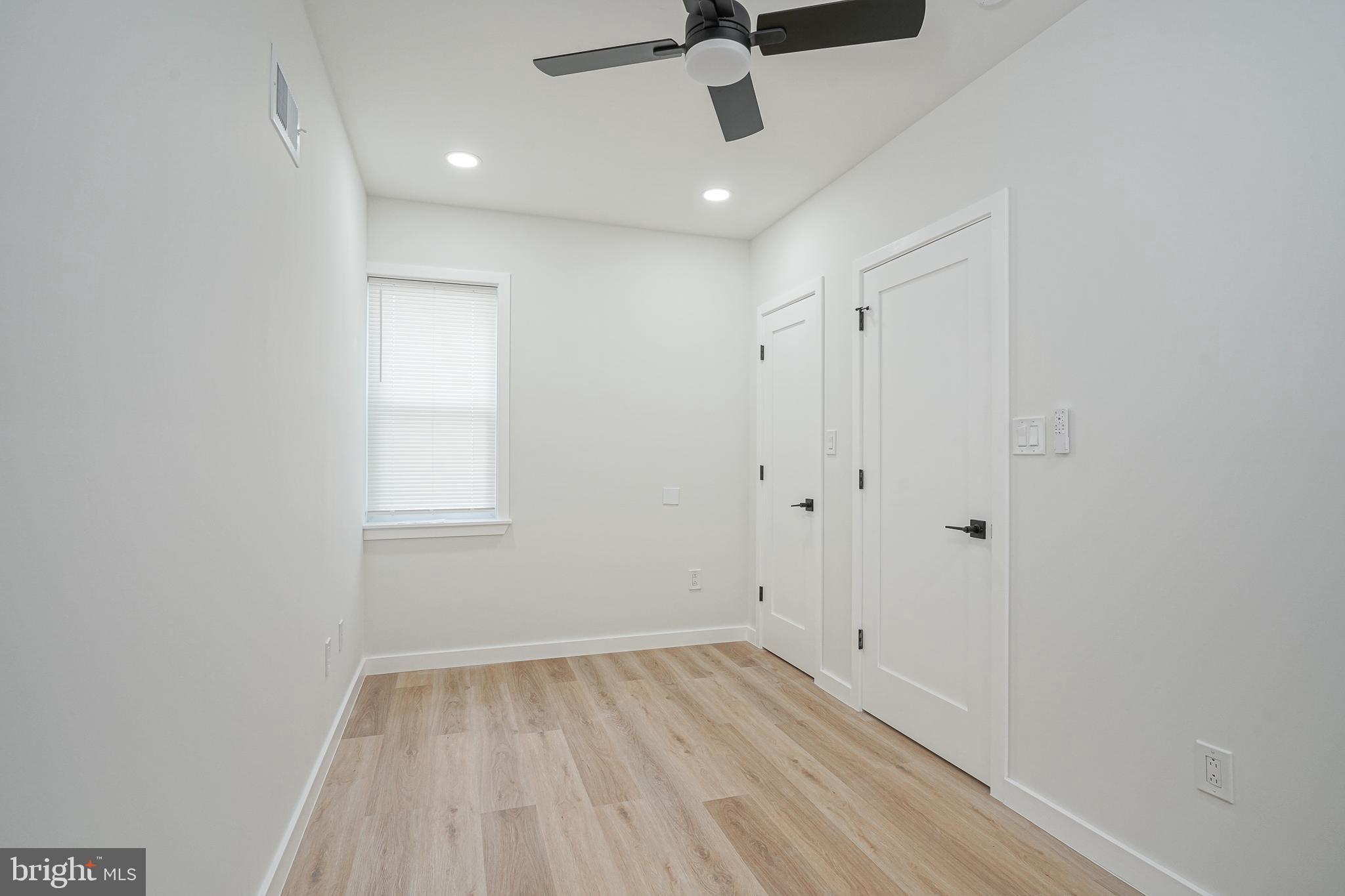 PHILADELPHIA (SOUTH) - Residential