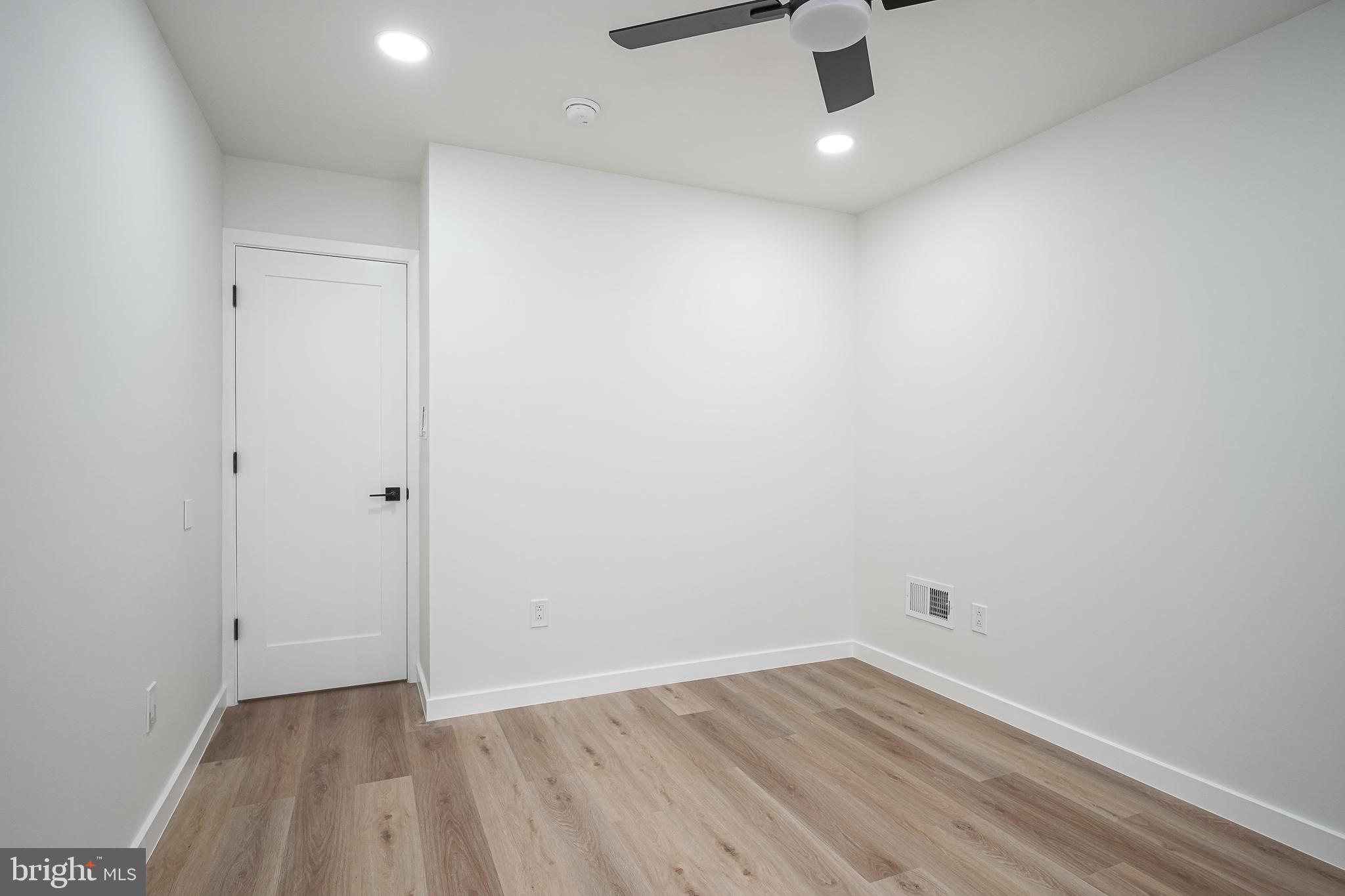 PHILADELPHIA (SOUTH) - Residential