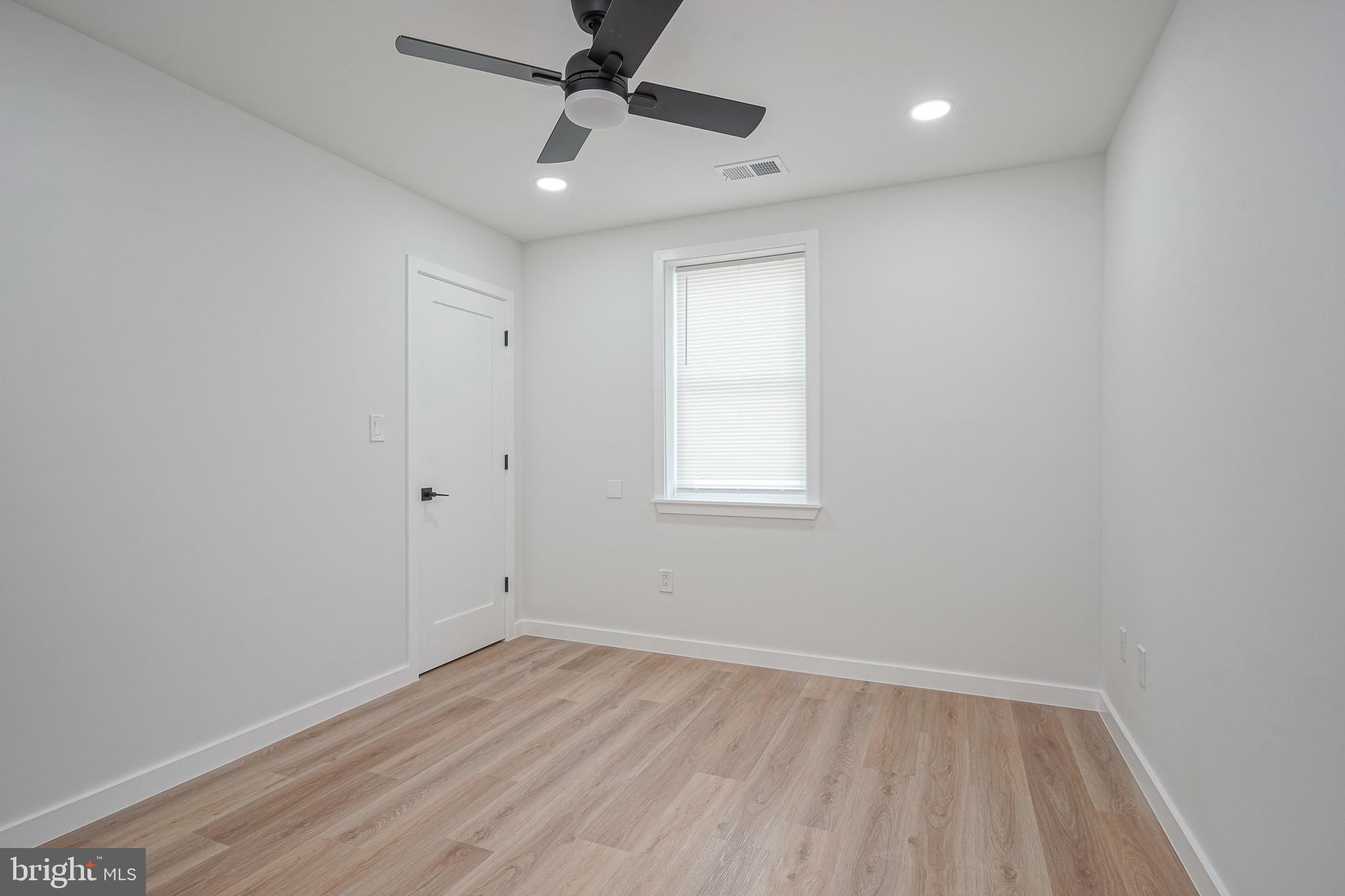 PHILADELPHIA (SOUTH) - Residential