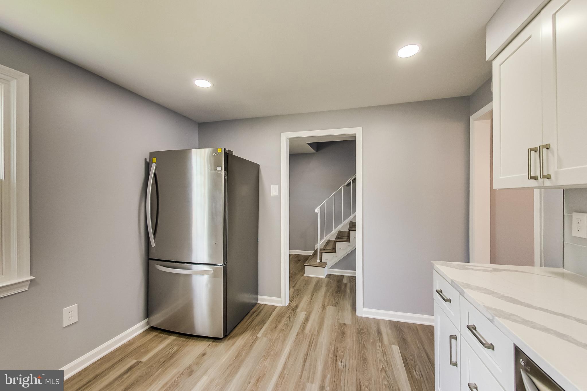 PINEWOOD HILL - Residential Lease