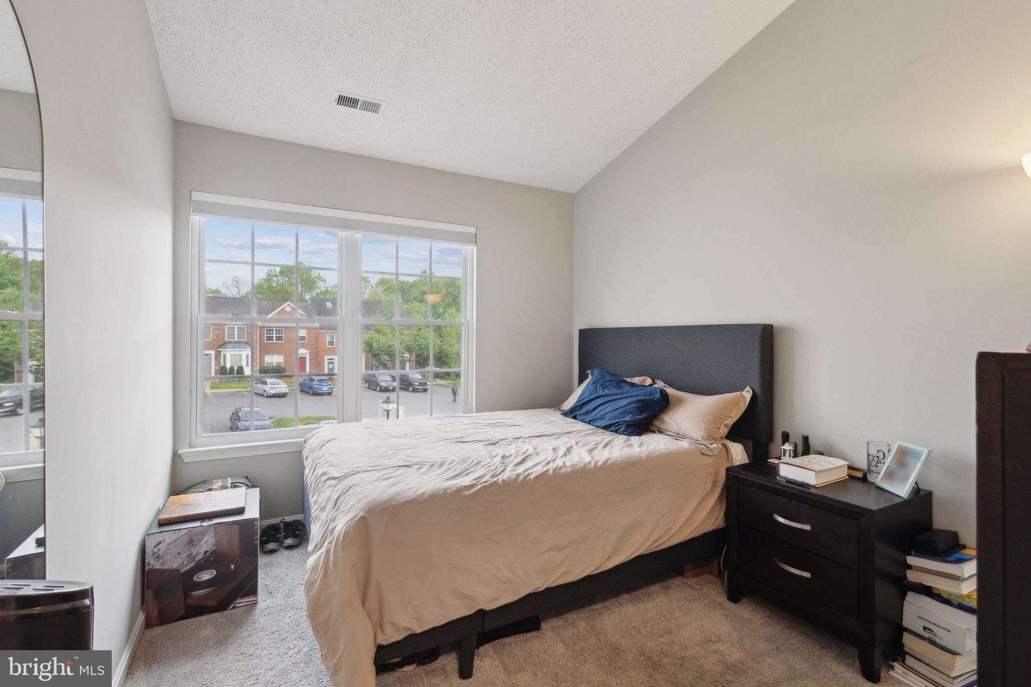 COURTS AT STAFFORD - Residential Lease