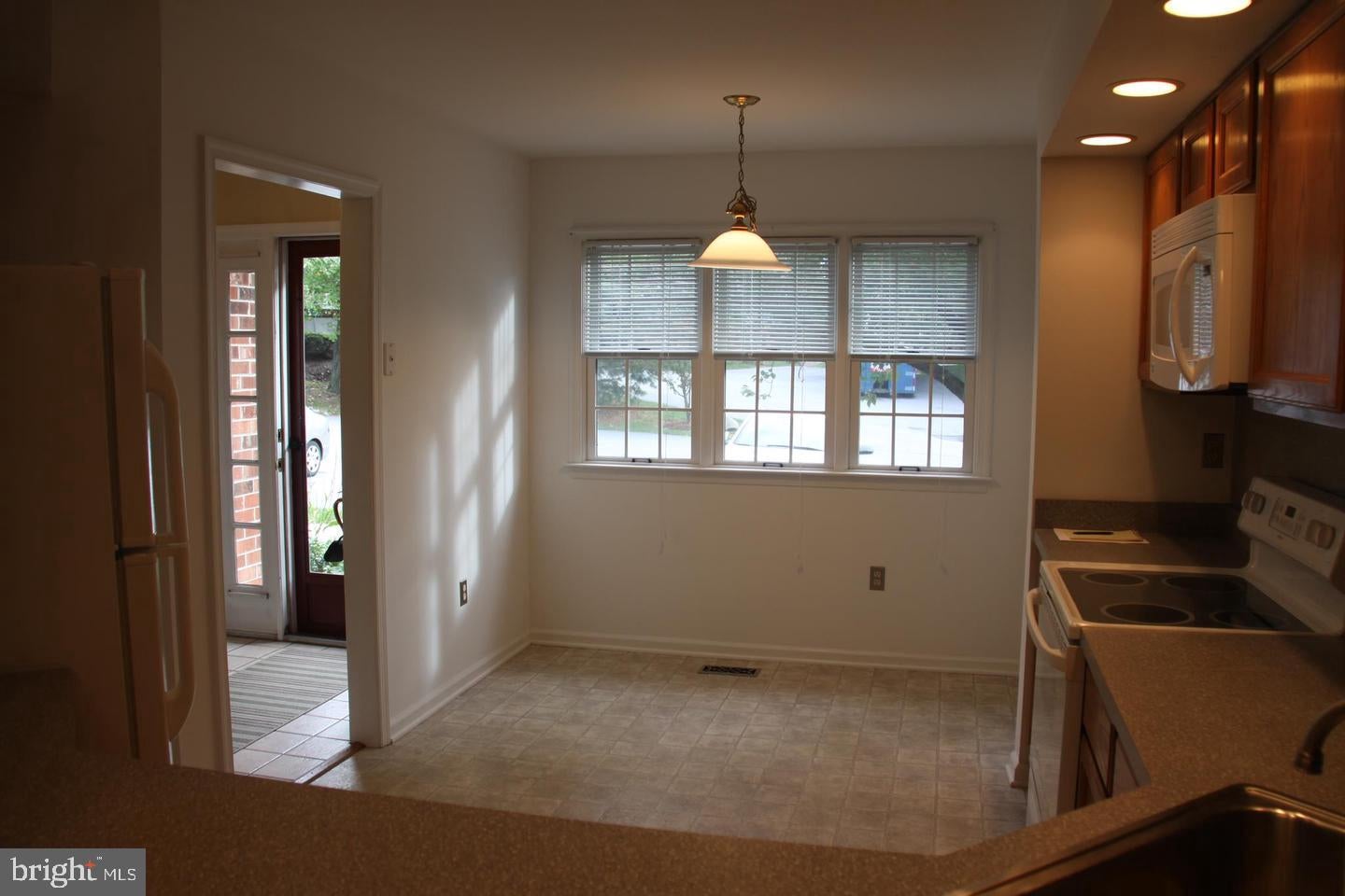 3503 BRIDLEWOOD DRIVE
