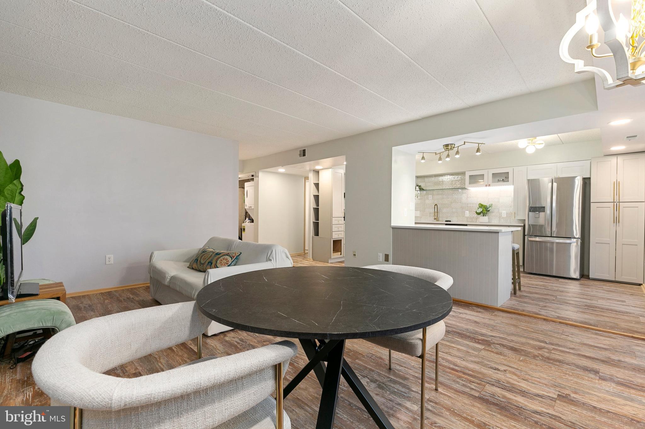 VILLAGE OF HARPERS CHOICE - Residential