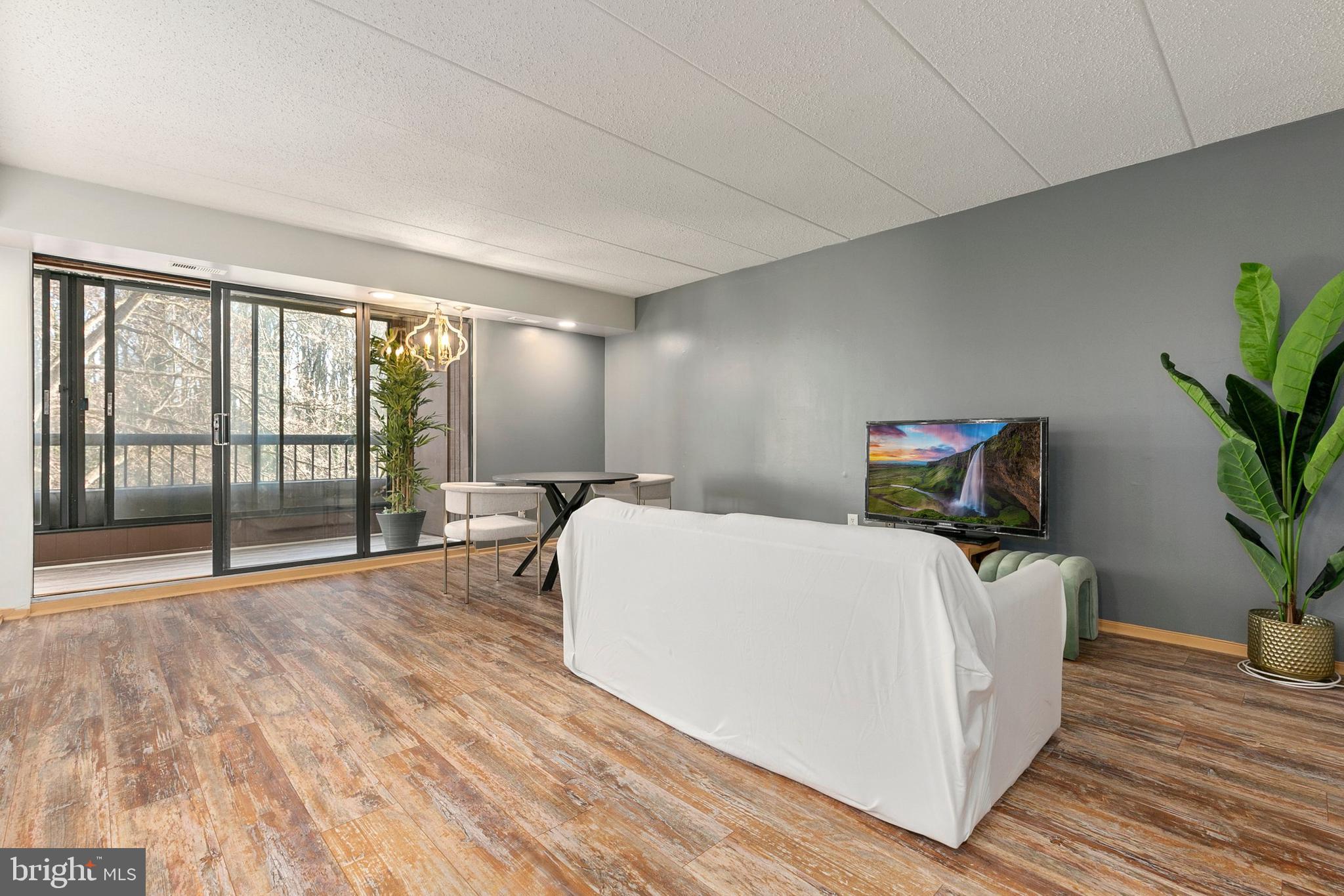 VILLAGE OF HARPERS CHOICE - Residential