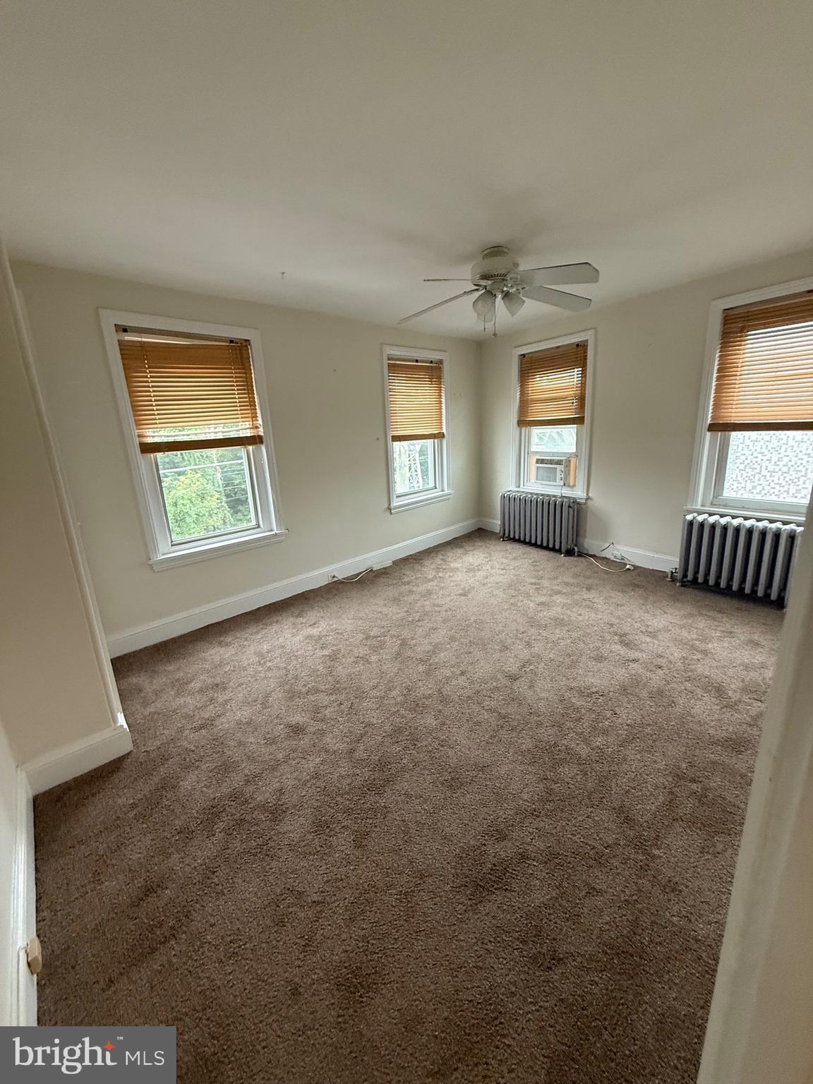 MANAYUNK - Residential Lease