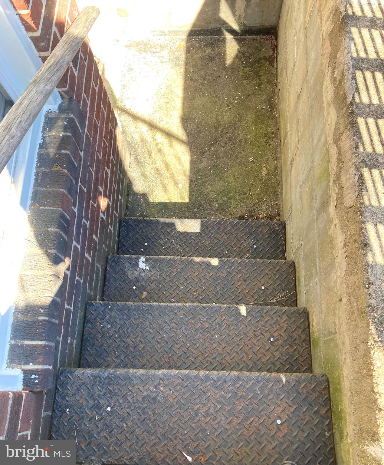 BELAIR-EDISON - Residential