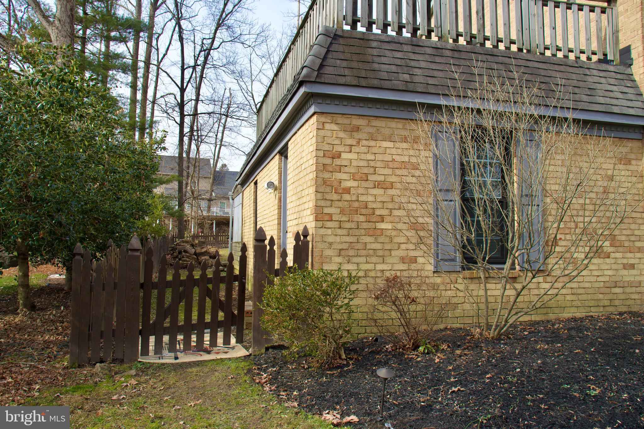 CHESTNUT HILL ESTATES - Residential