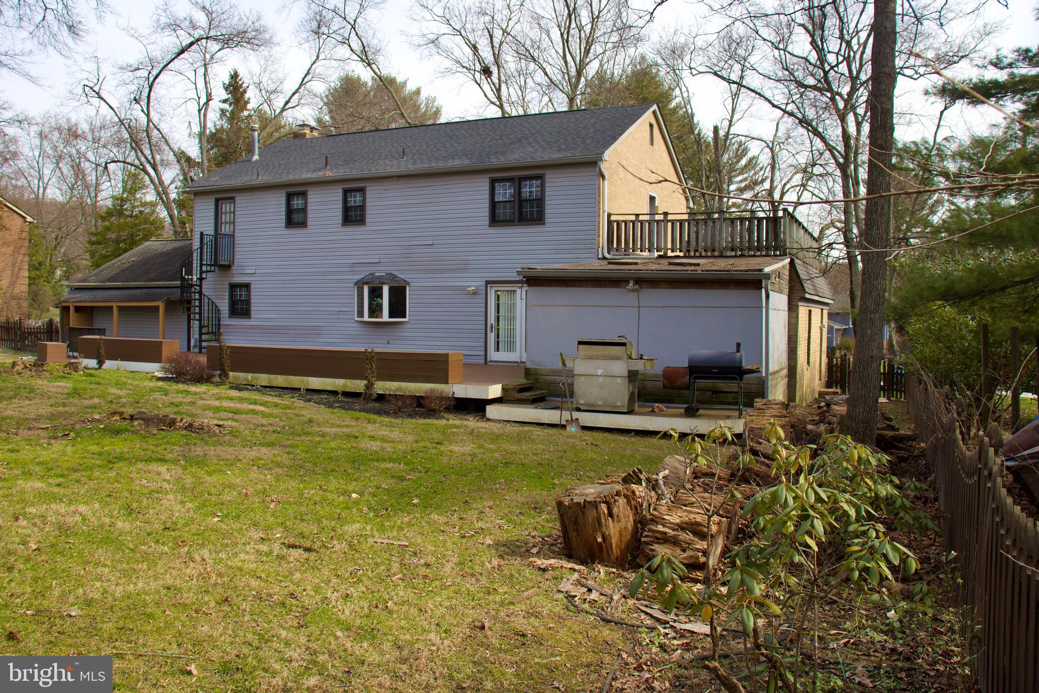 CHESTNUT HILL ESTATES - Residential