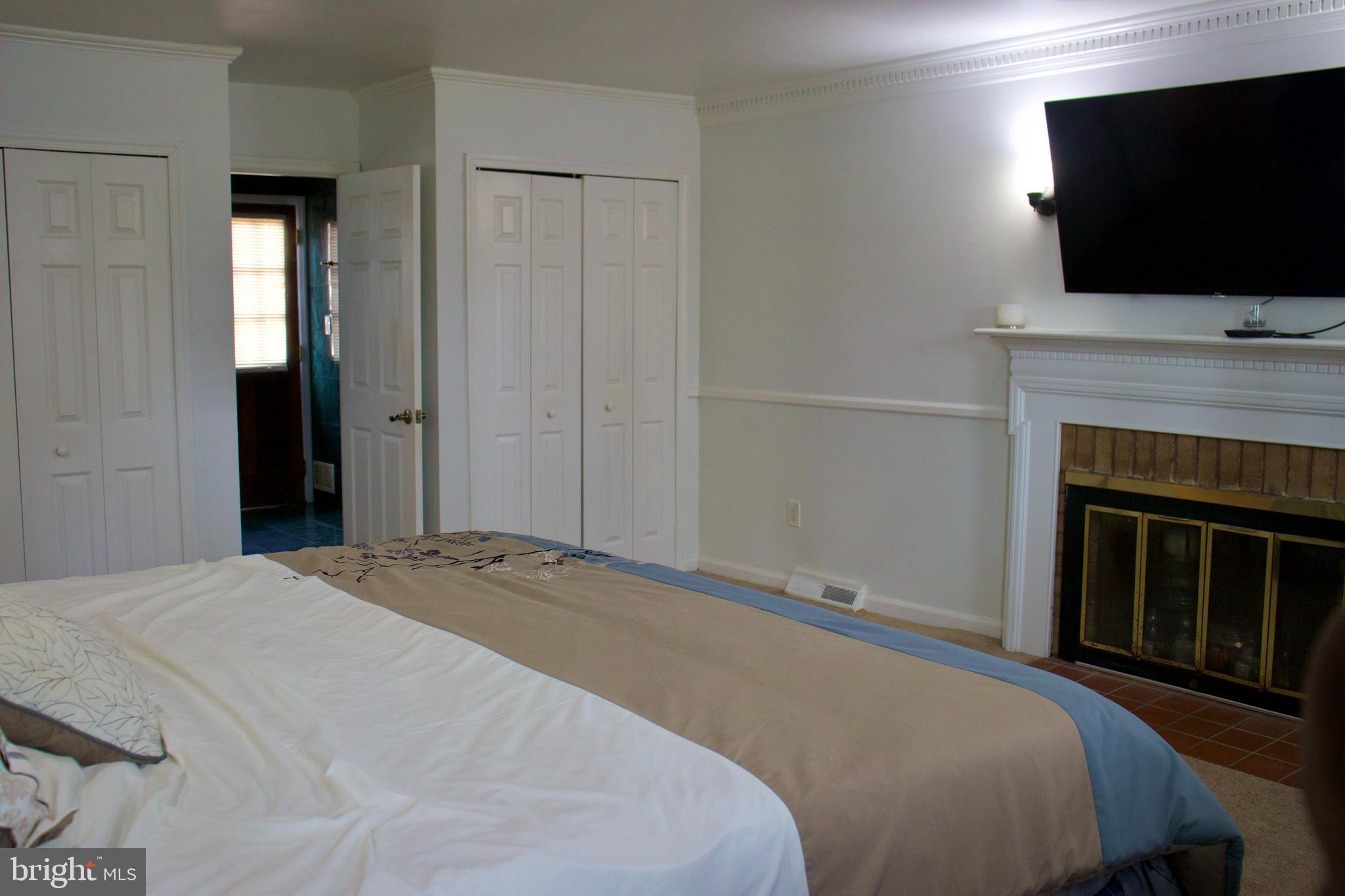 CHESTNUT HILL ESTATES - Residential