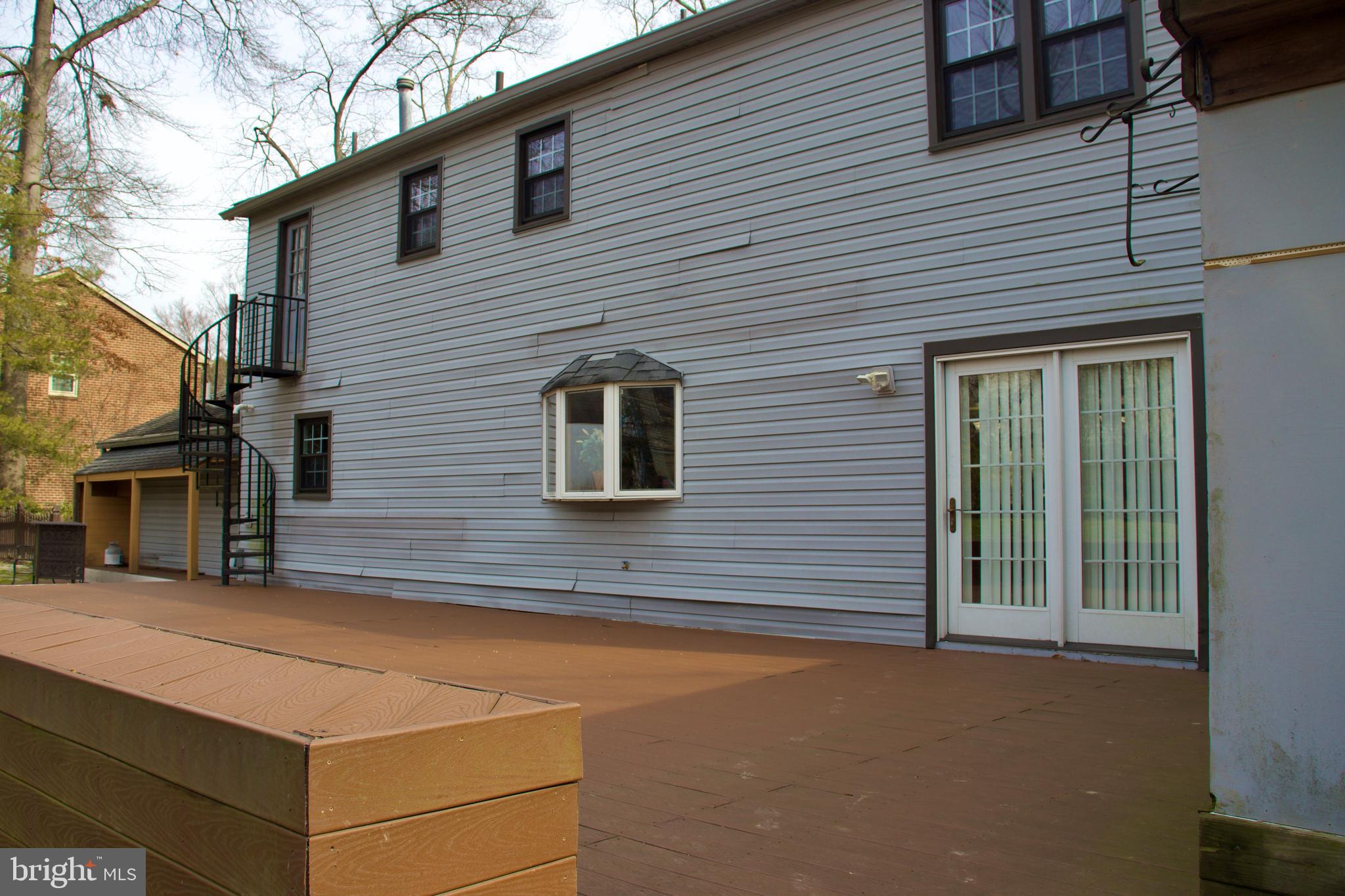 CHESTNUT HILL ESTATES - Residential