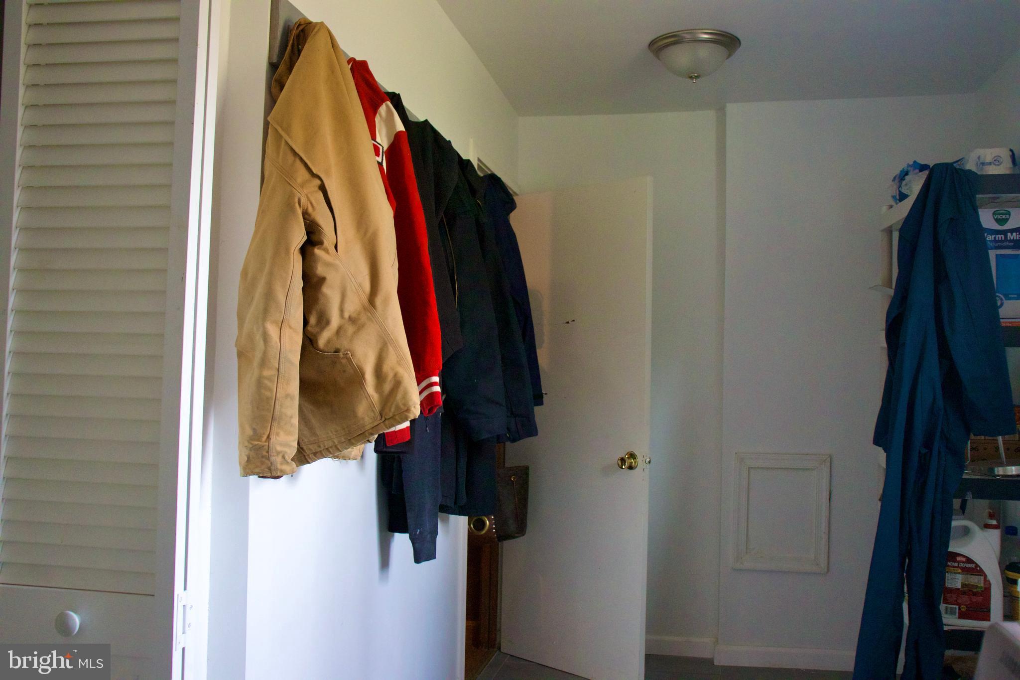 CHESTNUT HILL ESTATES - Residential