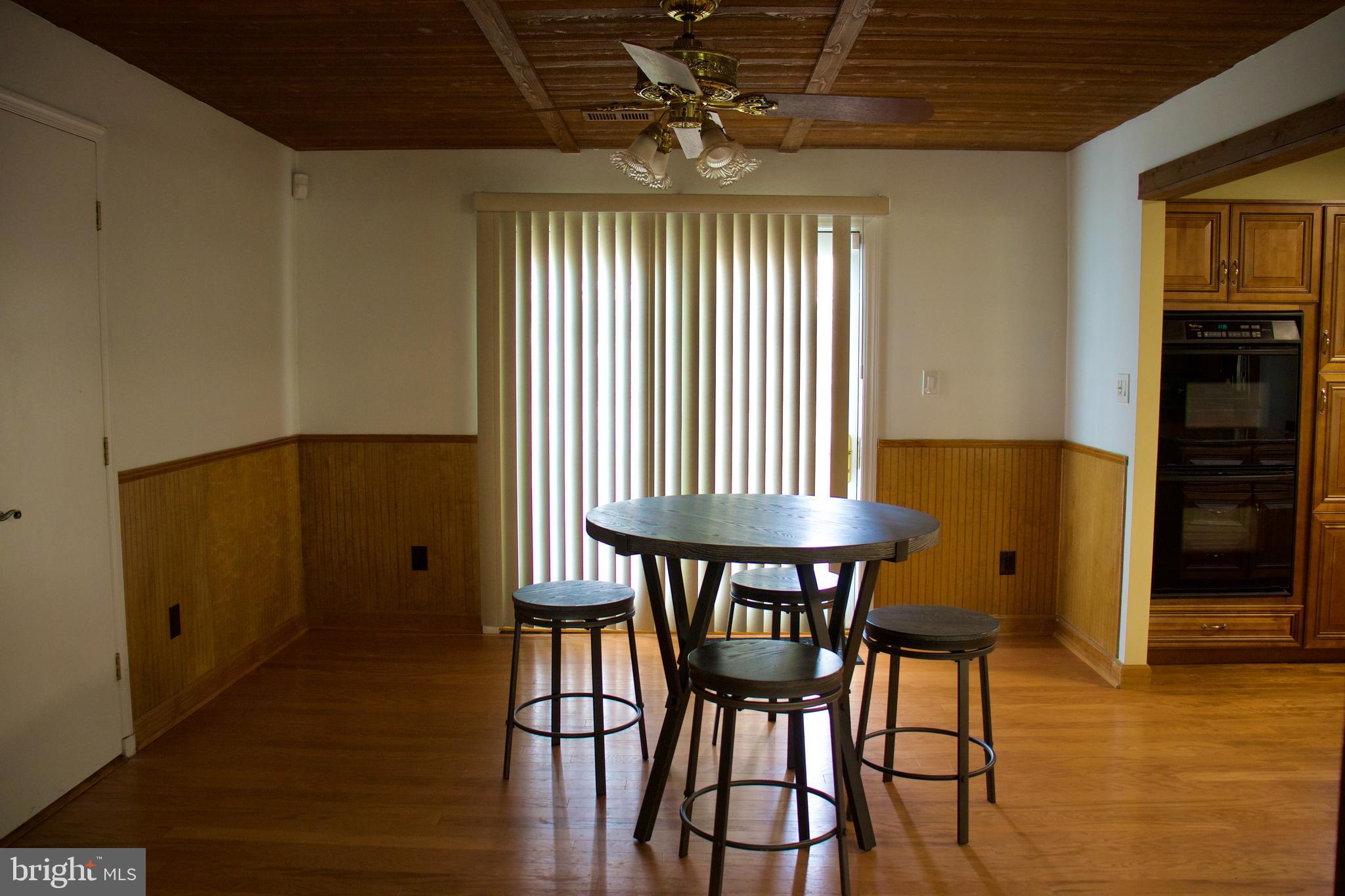 CHESTNUT HILL ESTATES - Residential