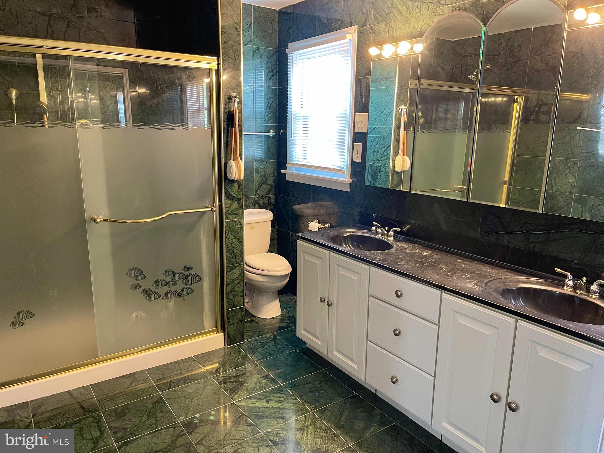 CHESTNUT HILL ESTATES - Residential