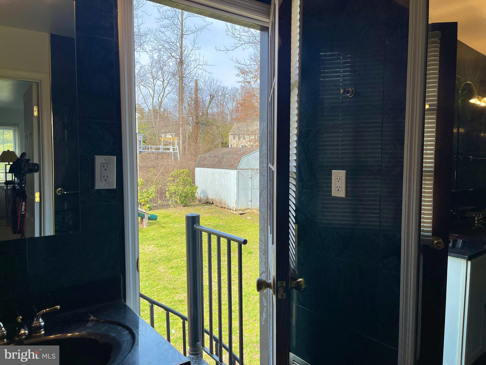 CHESTNUT HILL ESTATES - Residential