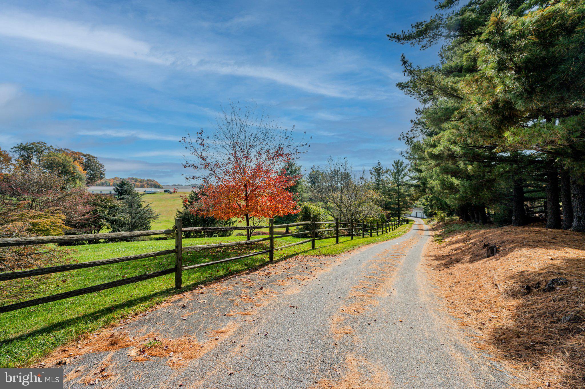 2535 TYRONE ROAD