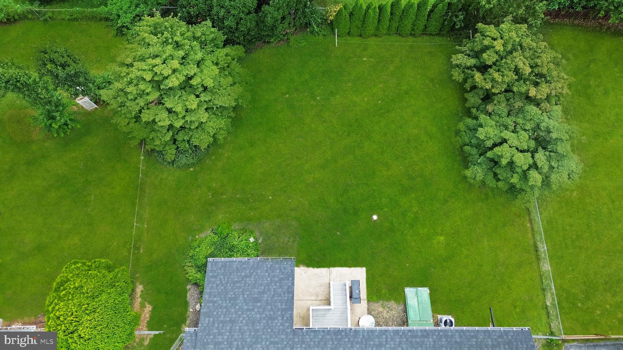 8219 MORNING DEW COURT