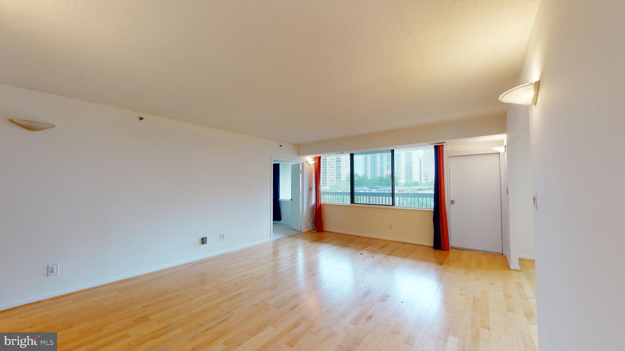 SKYLINE HOUSE - Residential Lease