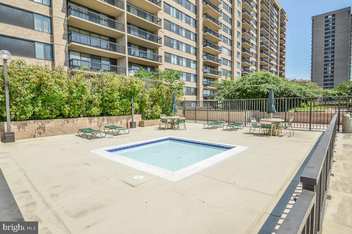 SKYLINE HOUSE - Residential Lease