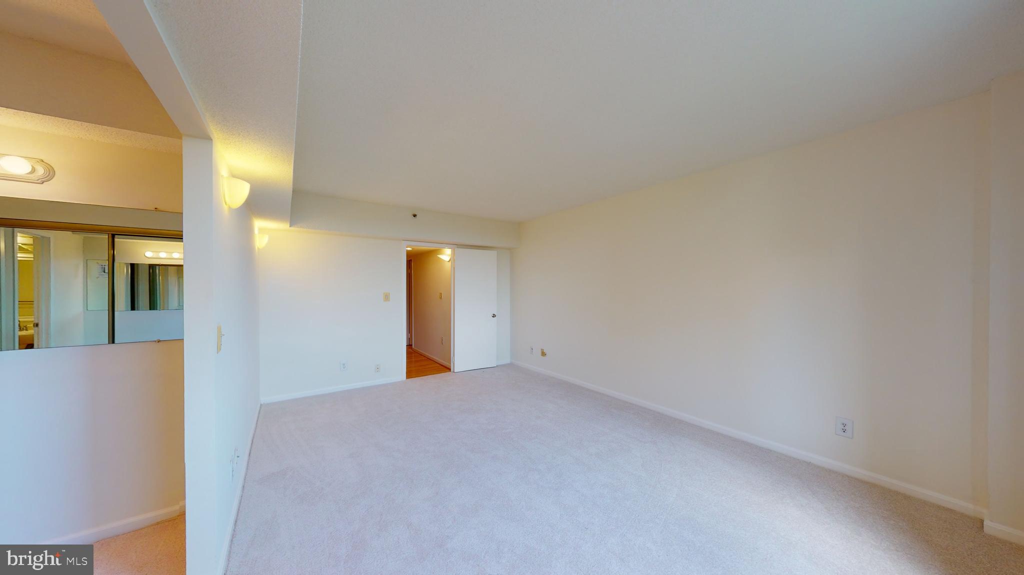 SKYLINE HOUSE - Residential Lease