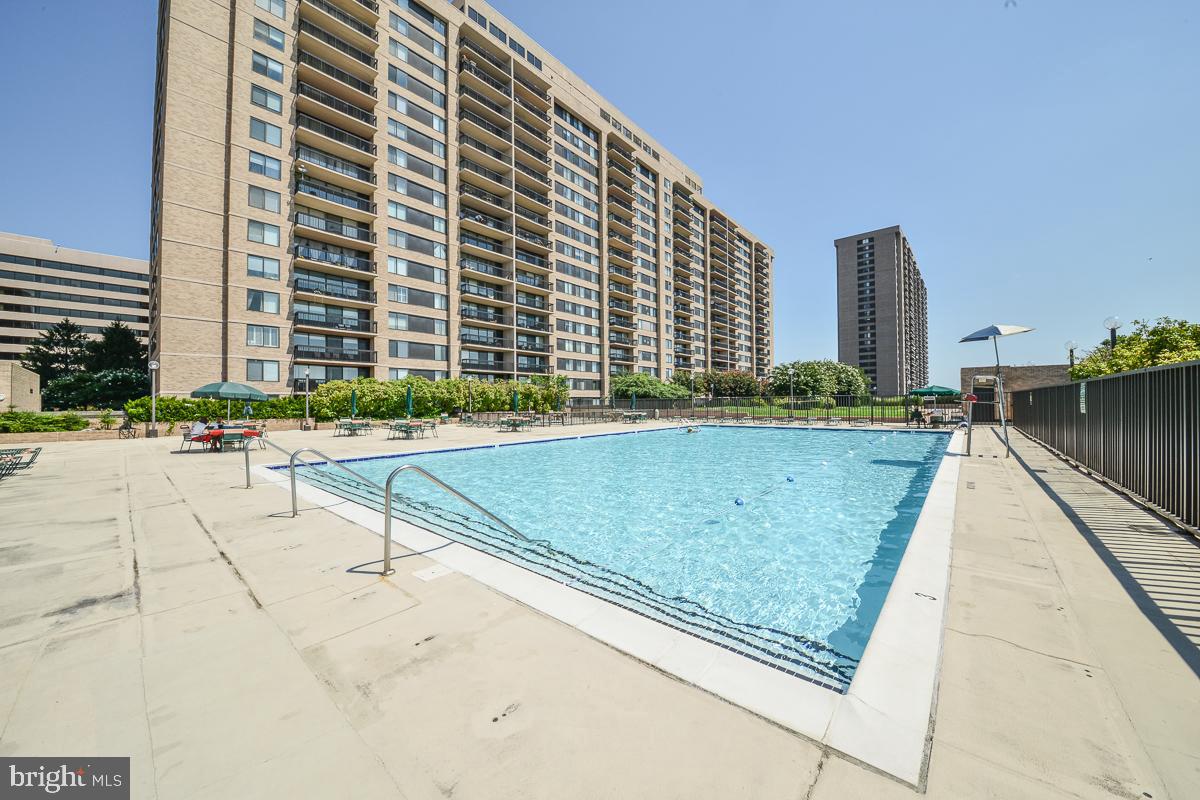 SKYLINE HOUSE - Residential Lease