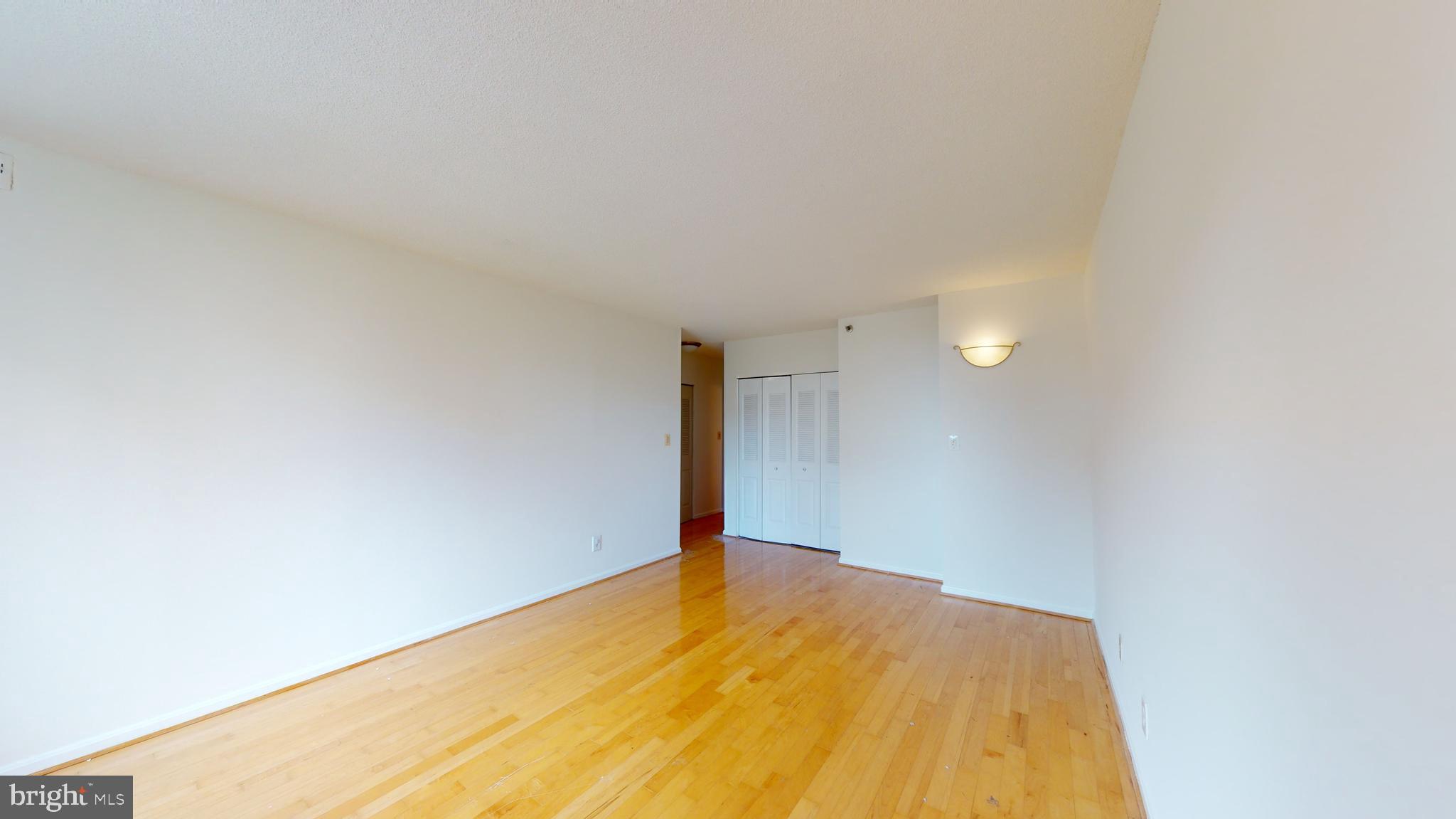 SKYLINE HOUSE - Residential Lease