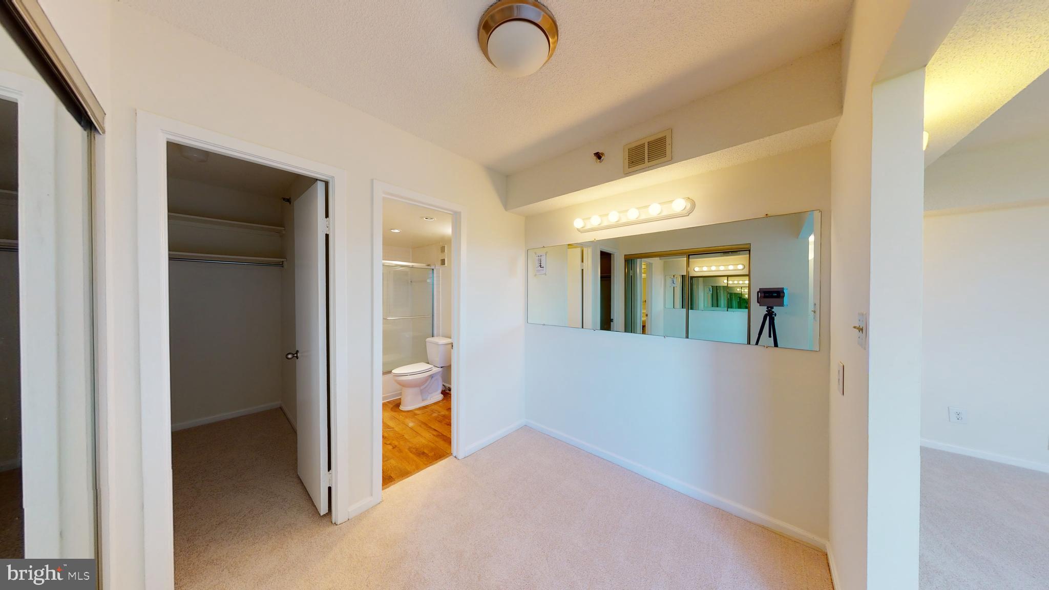 SKYLINE HOUSE - Residential Lease