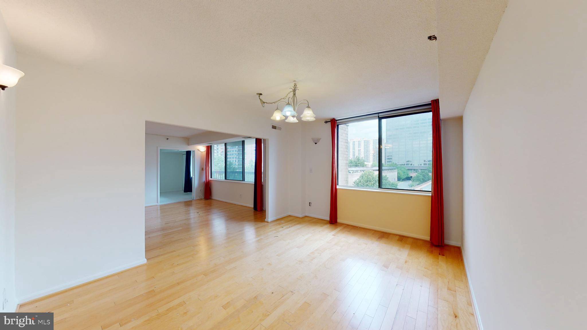 SKYLINE HOUSE - Residential Lease