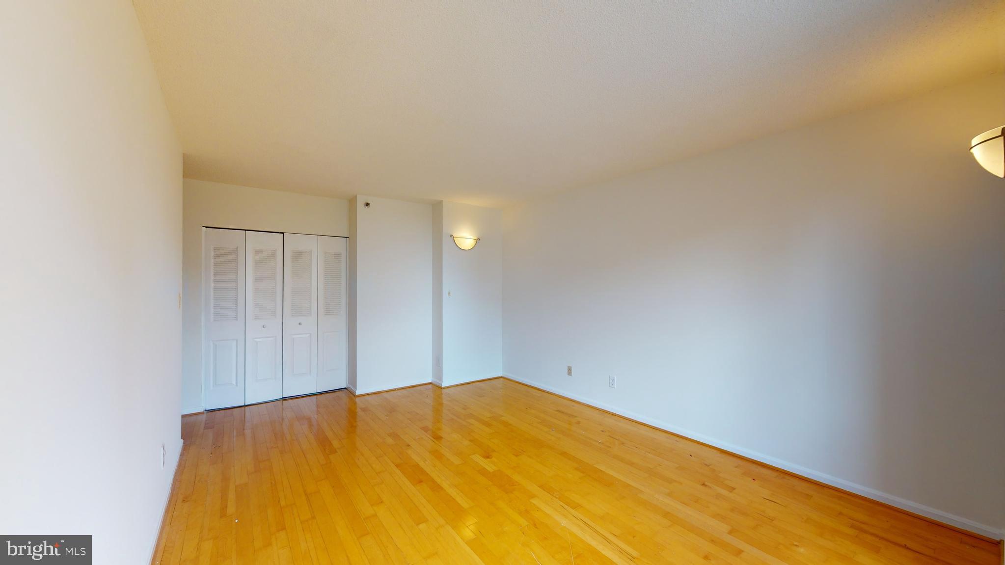 SKYLINE HOUSE - Residential Lease