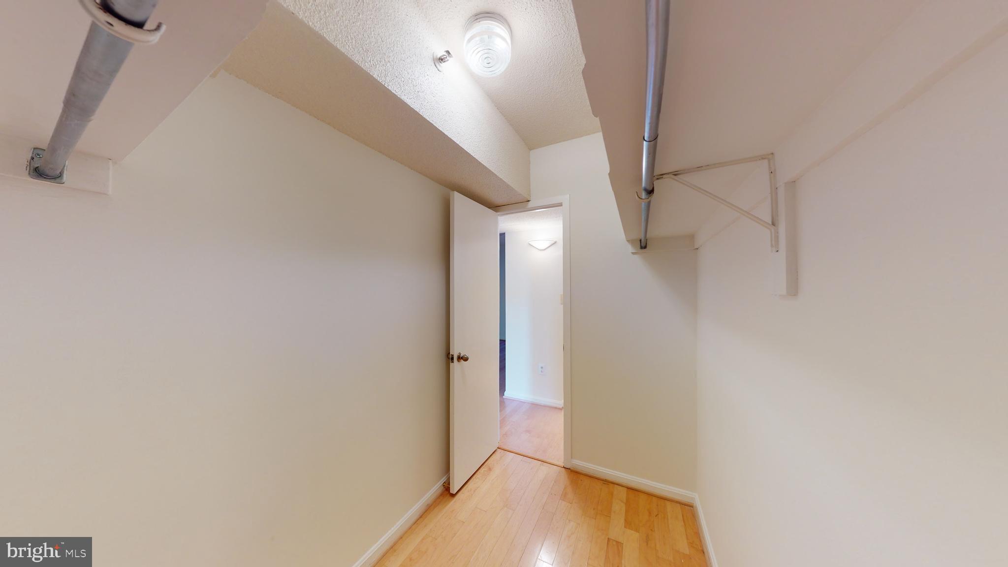 SKYLINE HOUSE - Residential Lease